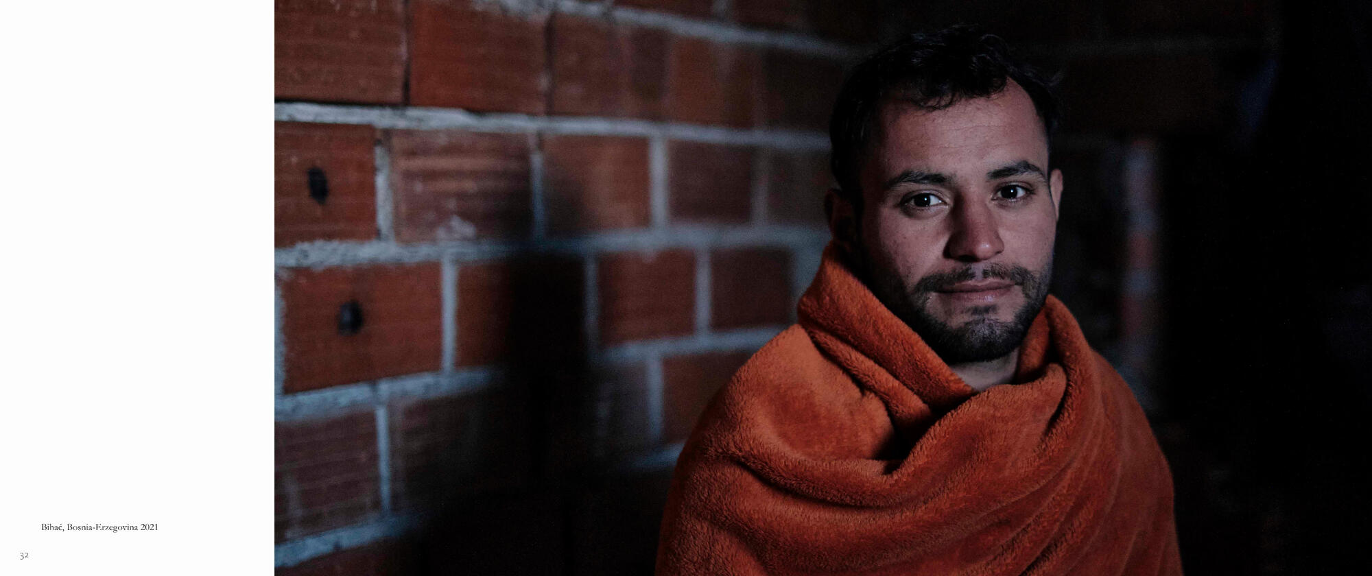 catalogo Along the border: darkness